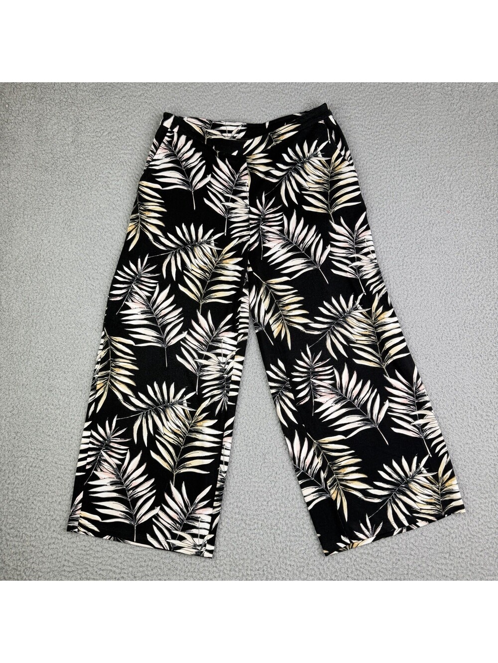 J.Jill Wearever Tropical Leaf Print Full Leg Cropped Pants Women's Small Petite